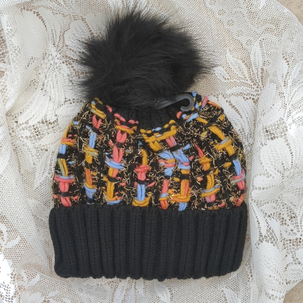 DAVID and YOUNG Black/Multi Color Gold Metallic Threads Pom-Pom Beanie NWT NEW